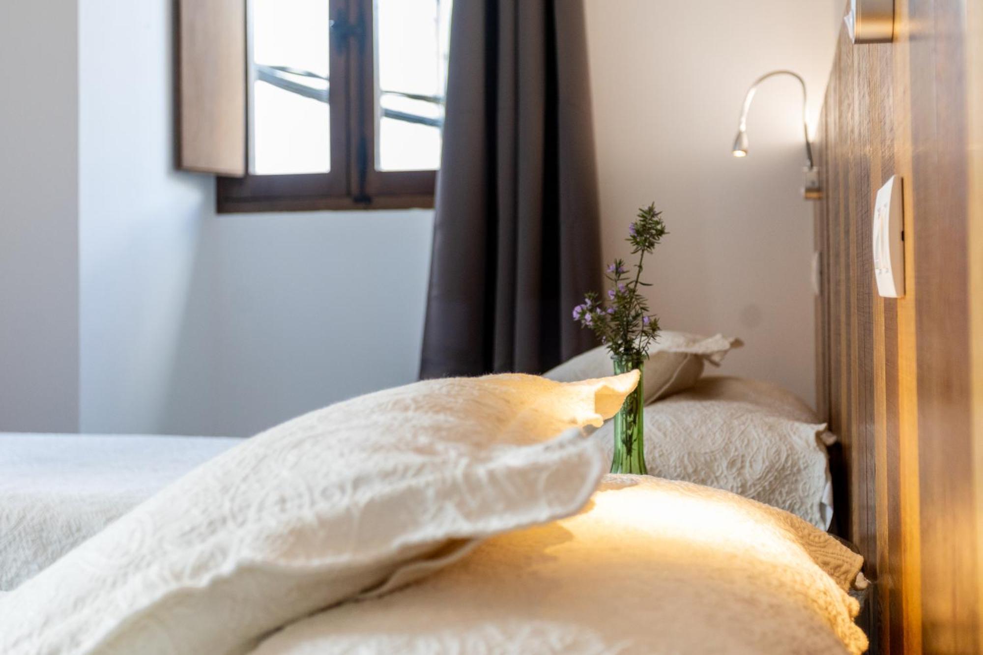 Complexo Xacobeo Otel Tríacastela Dış mekan fotoğraf