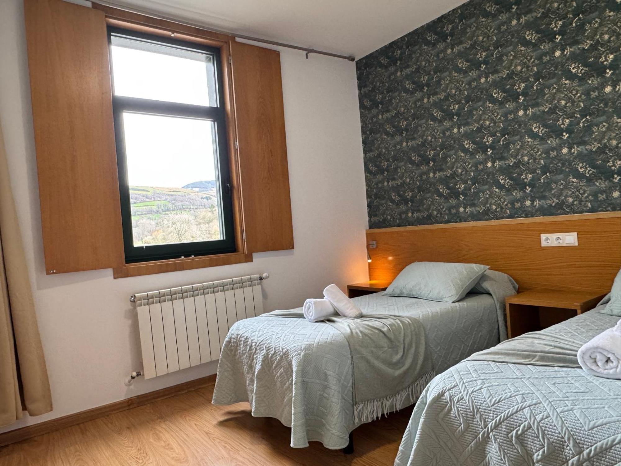 Complexo Xacobeo Otel Tríacastela Dış mekan fotoğraf