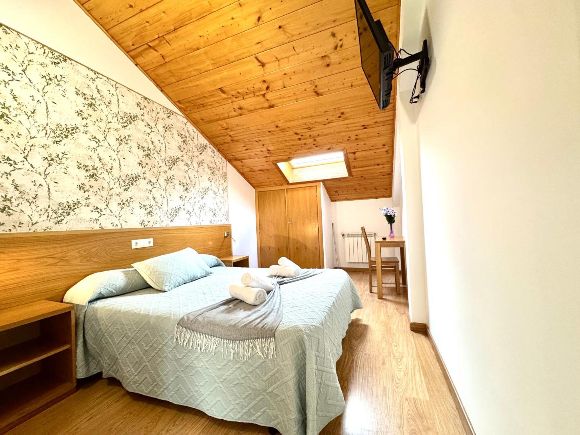 Complexo Xacobeo Otel Tríacastela Dış mekan fotoğraf