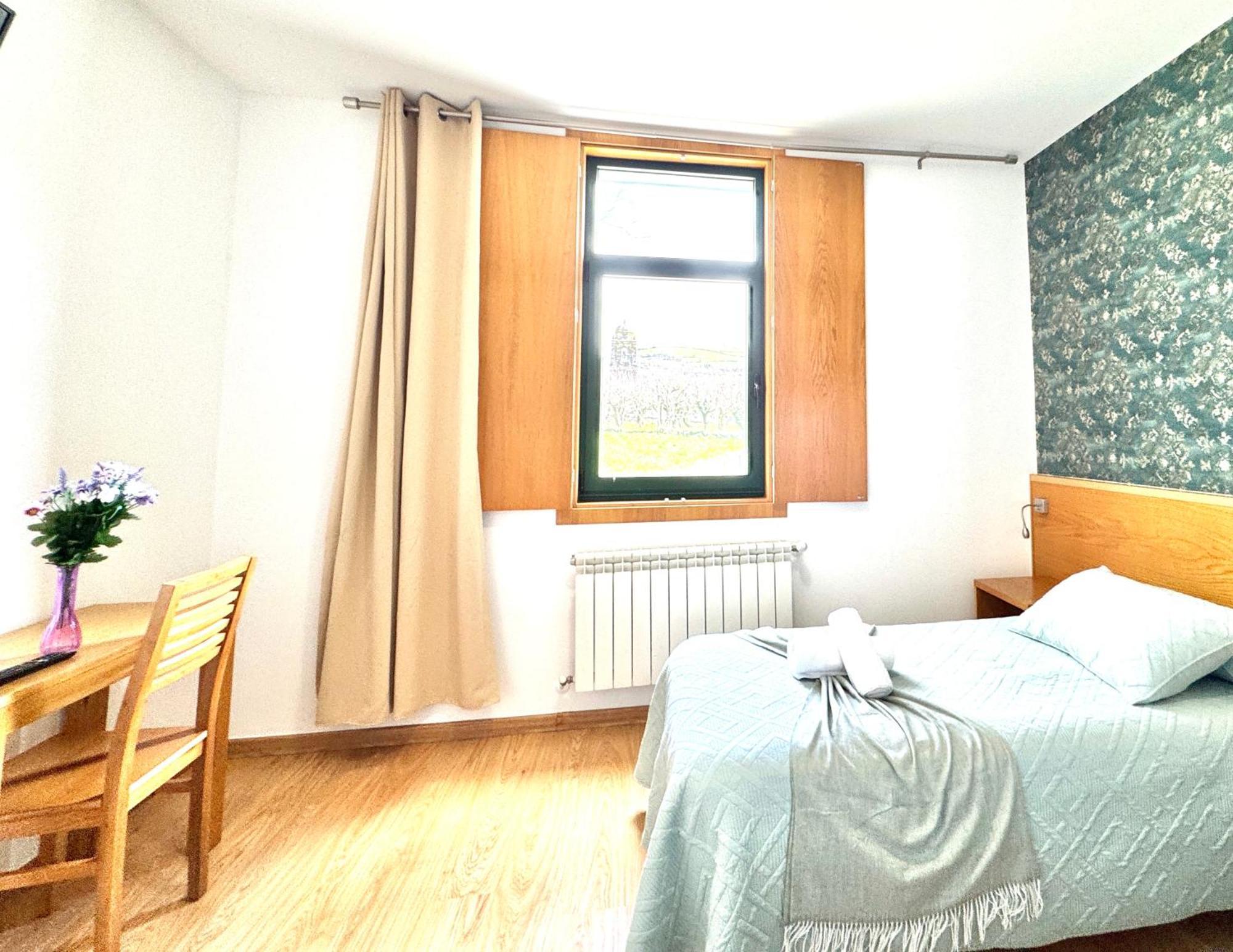 Complexo Xacobeo Otel Tríacastela Dış mekan fotoğraf