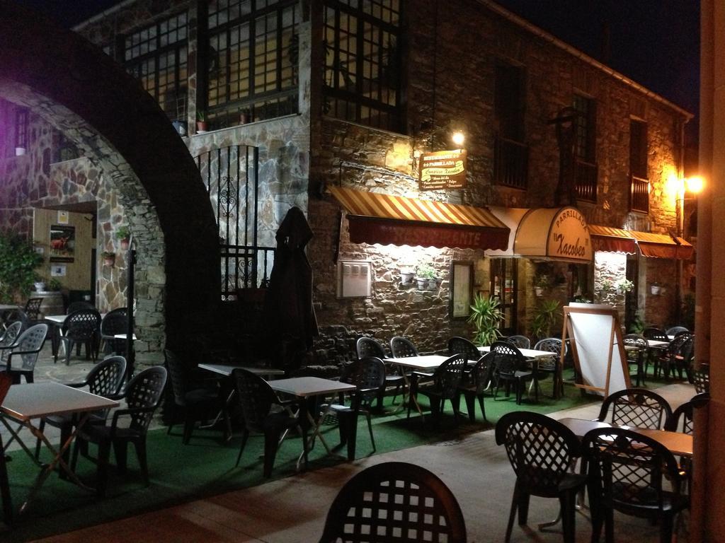 Complexo Xacobeo Otel Tríacastela Dış mekan fotoğraf